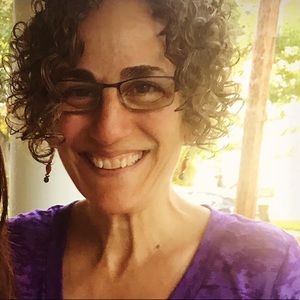 Meet your Posher, Deanna